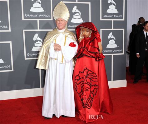 nicki minaj versace dress|versace dresses grammys.